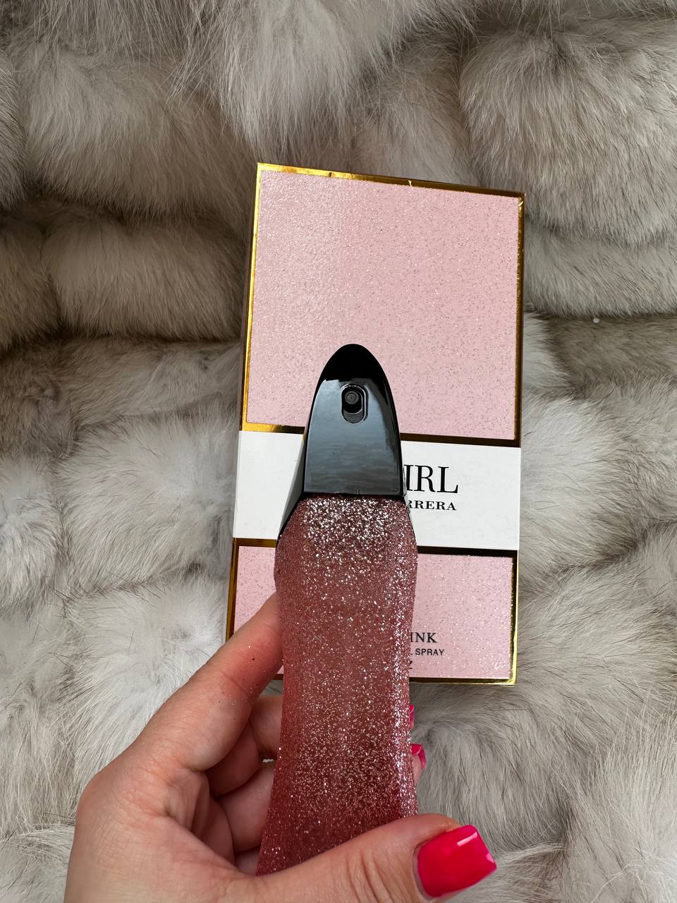 Carolina Herrera Good Girl Fantastic Pink Eau De Parfum 2.7oz / 80ml