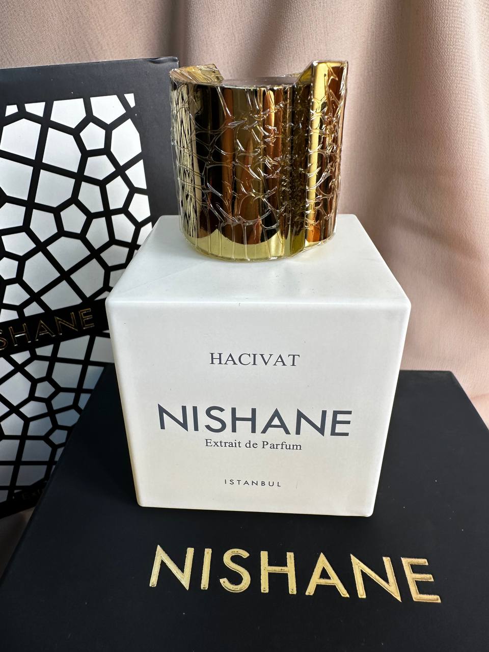 Nishane Hacivat Extrait De Parfum 3.4oz / 100ml