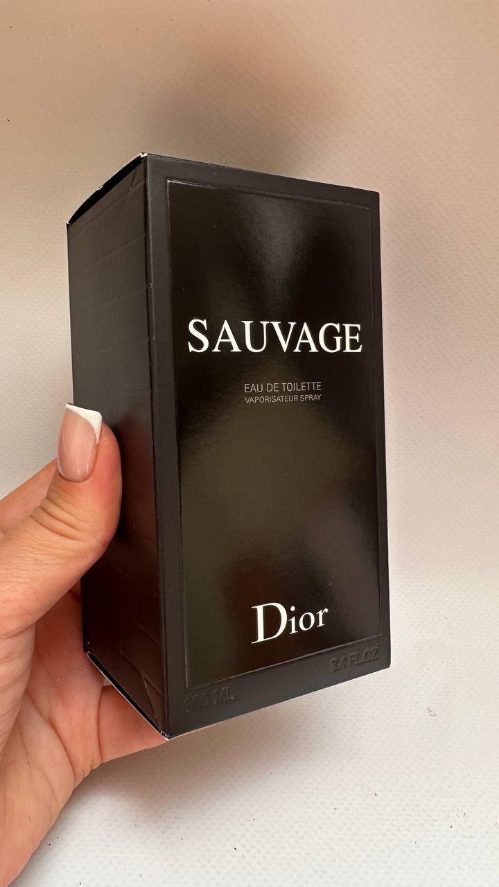Christian Dior Sauvage Eau De Toilette 3.4oz / 100ml