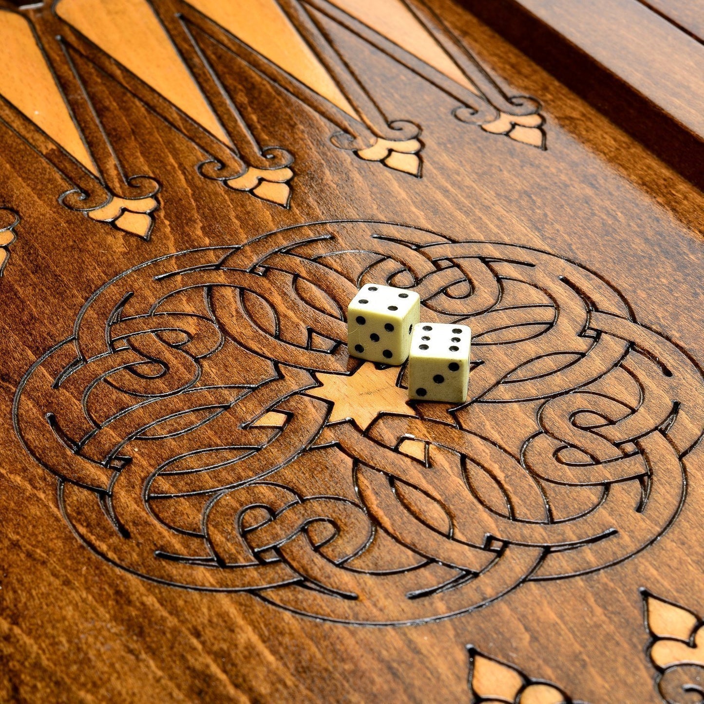 Backgammon carved wooden, model "Ararat"